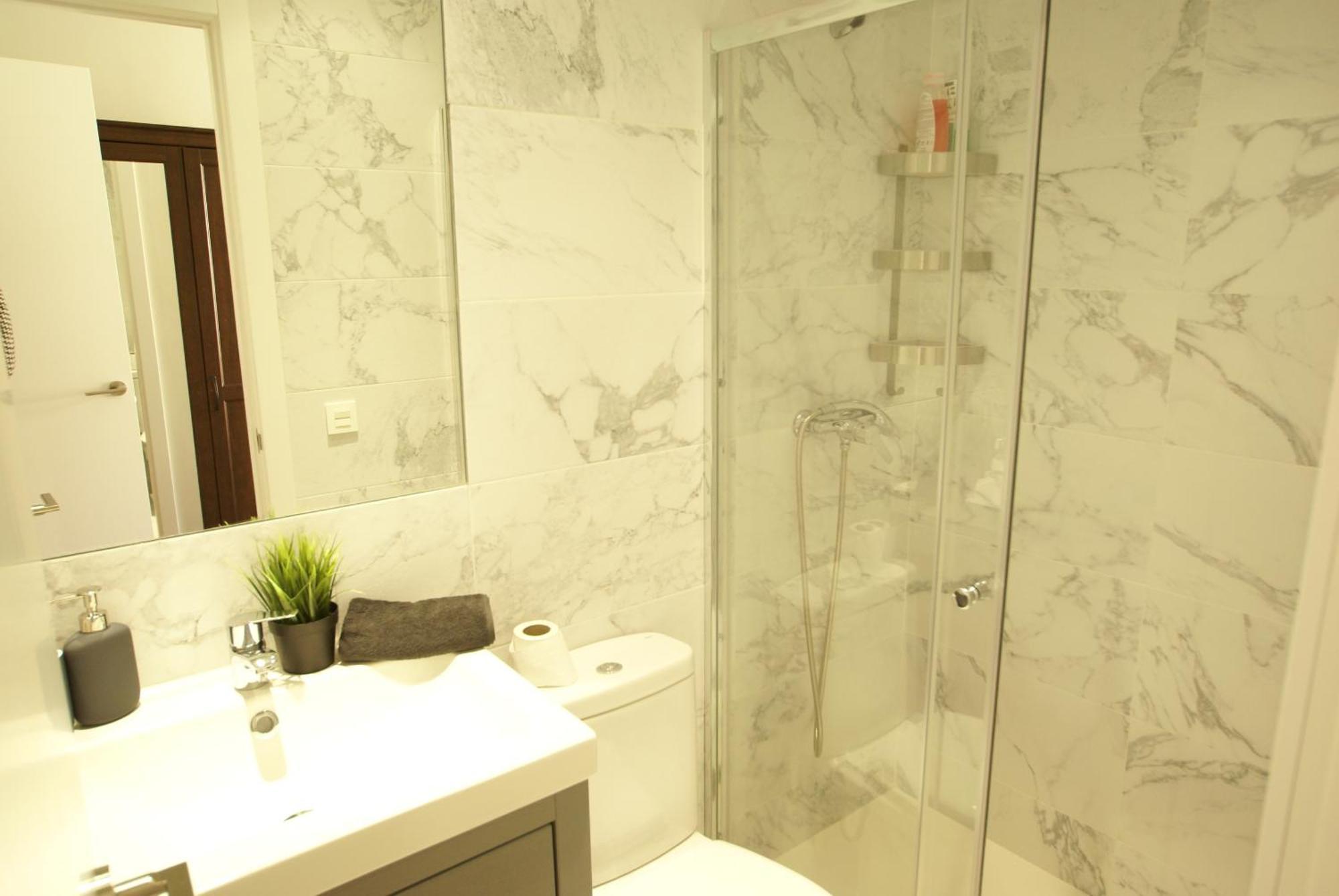 Dplace To Be - Luxury Apartment In Historic Center Мадрид Номер фото